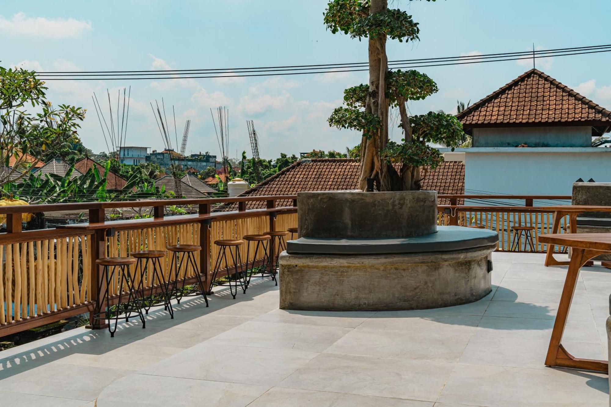 Putri Ayu Cottages Ubud Exterior foto