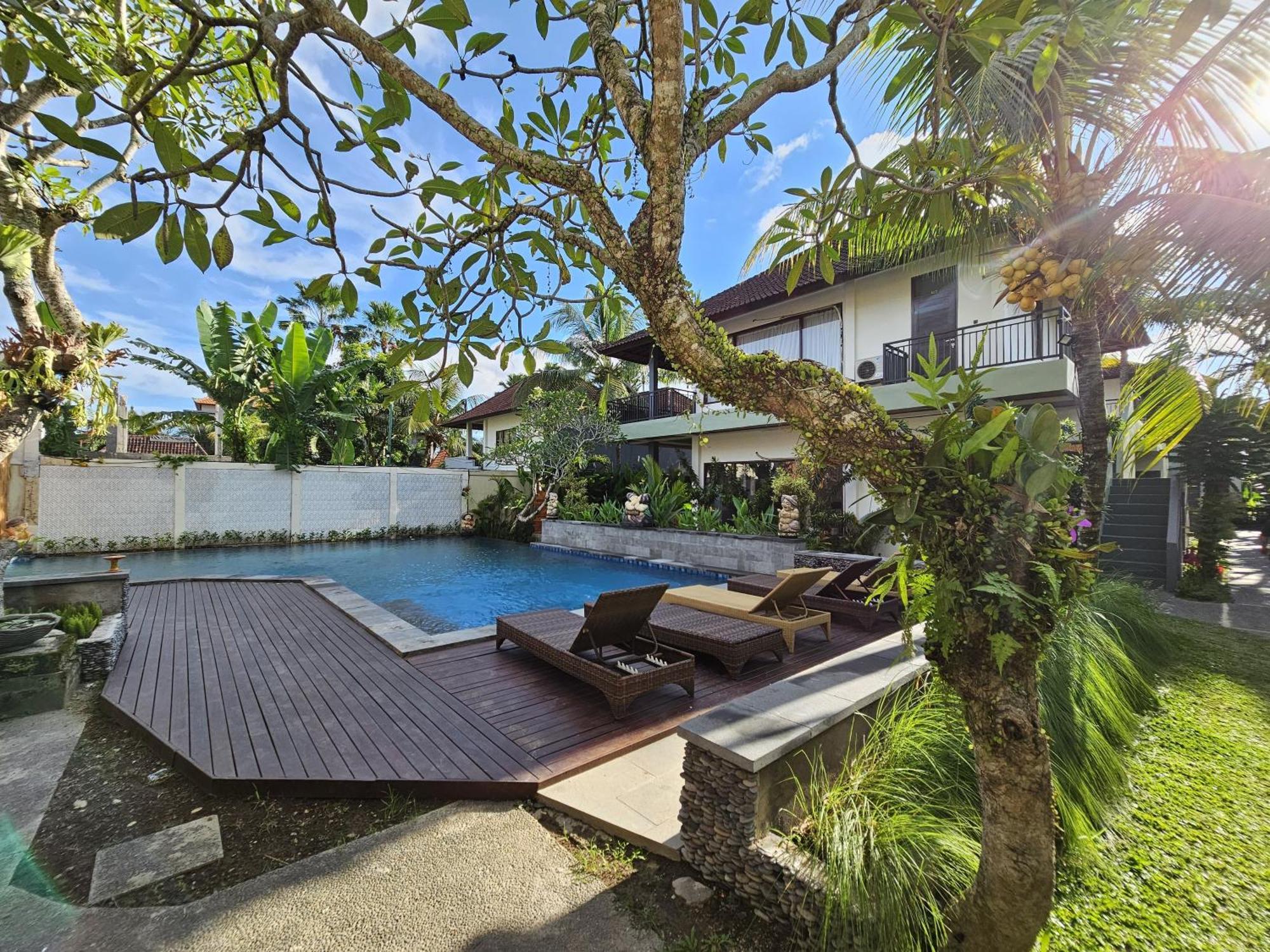Putri Ayu Cottages Ubud Exterior foto