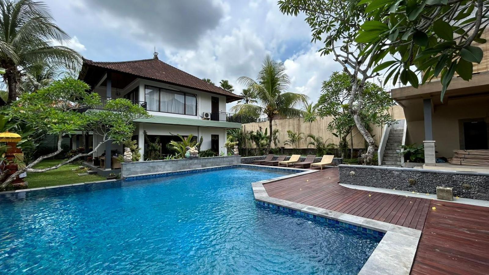 Putri Ayu Cottages Ubud Exterior foto